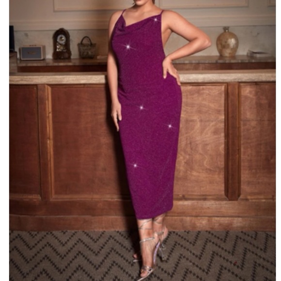 Plus size Crisscross back glitter dress - Picture 2 of 6